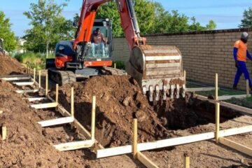 Swimming Pool Builder