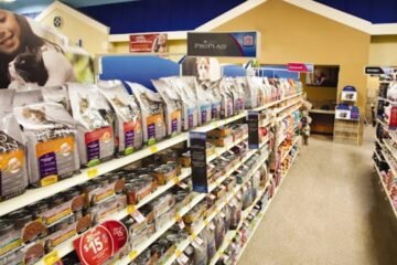 Freeze-Dried Dog Food and Cat Food