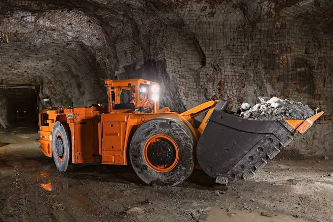 Types and Applications of Underground Mining Machines: How to Choose the Right Equipment?