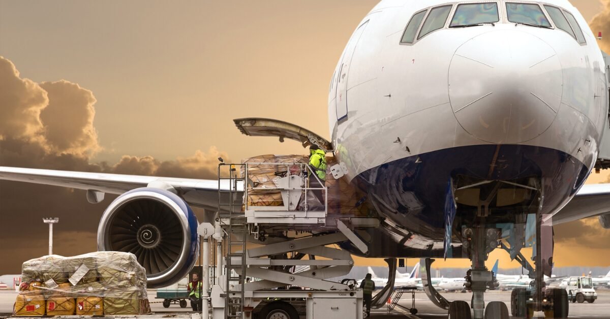 Cargo Charter Servicer